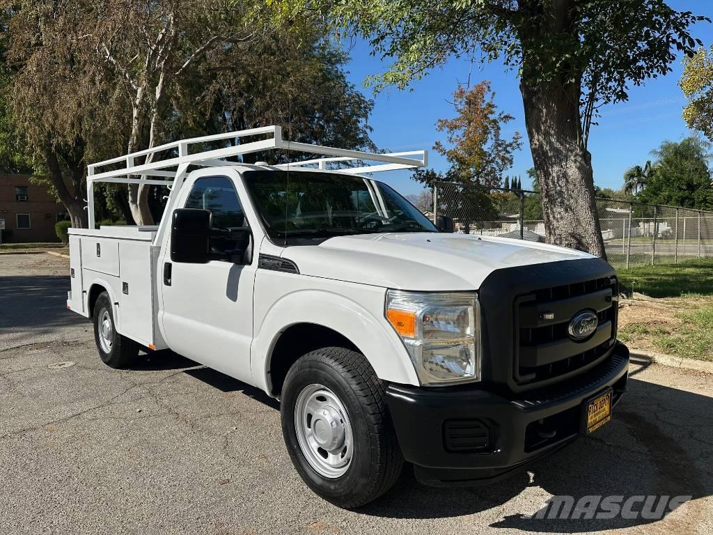 Ford F 250 Caja abierta/laterales abatibles