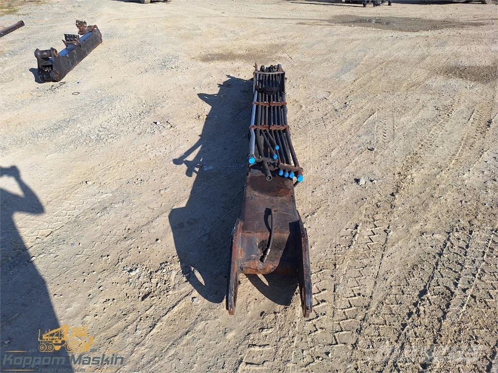 Loglift 210 Grúas cosechadoras