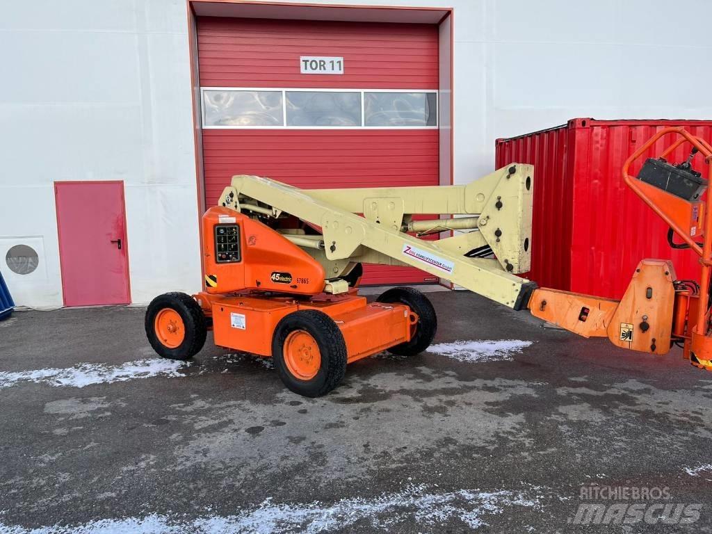 JLG 45 E Plataformas con brazo de elevación manual