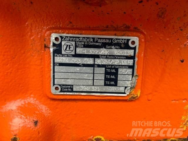 Hitachi Drive Axle Ejes