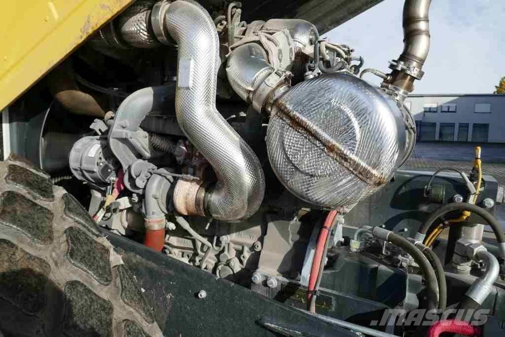 Bomag BW 213 D-5 Compactadoras de suelo