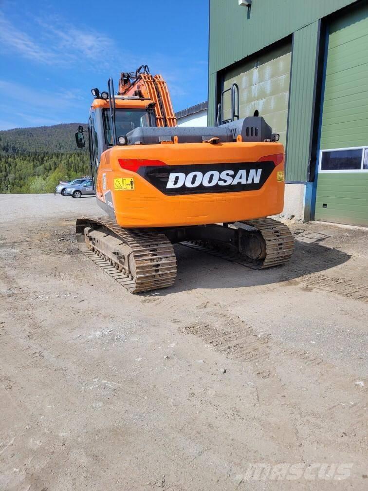 Doosan DX 180 LC Excavadoras sobre orugas