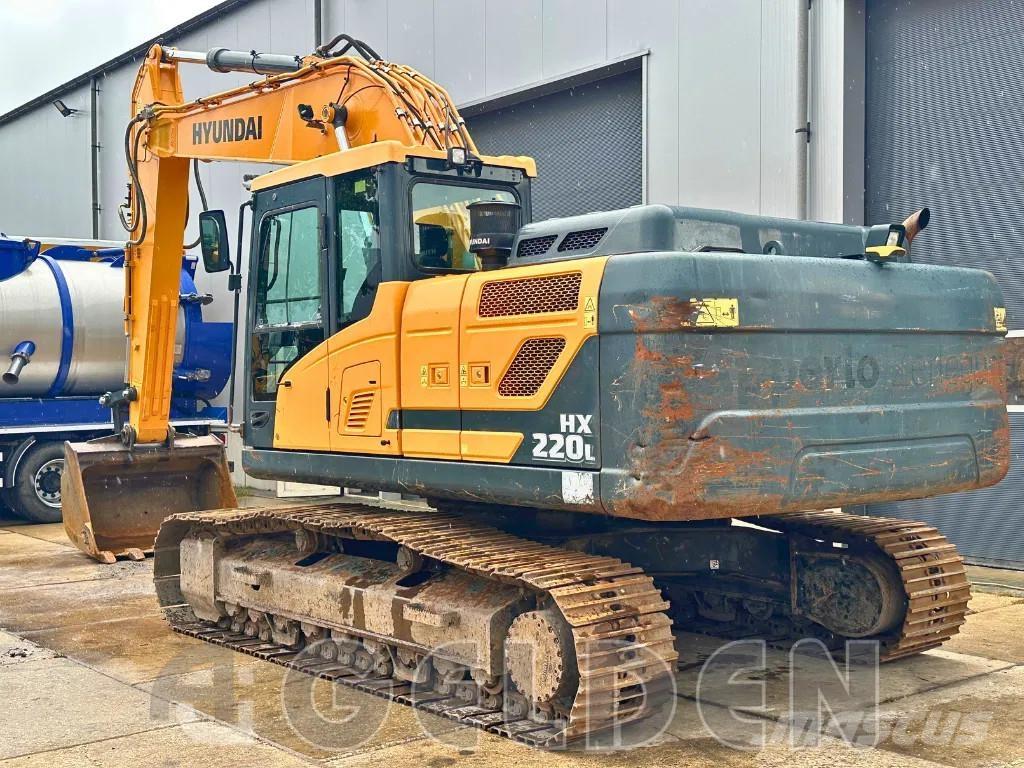 Hyundai HX220L Excavadoras sobre orugas