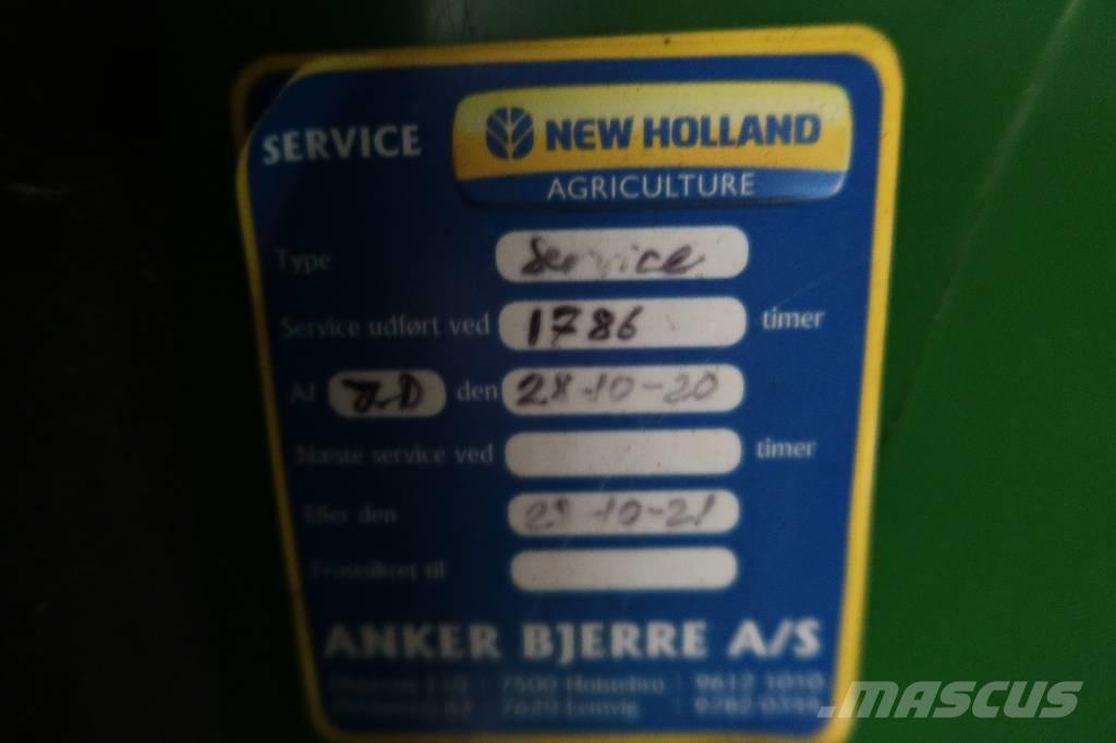 John Deere Gator Maquinarias para servicios públicos