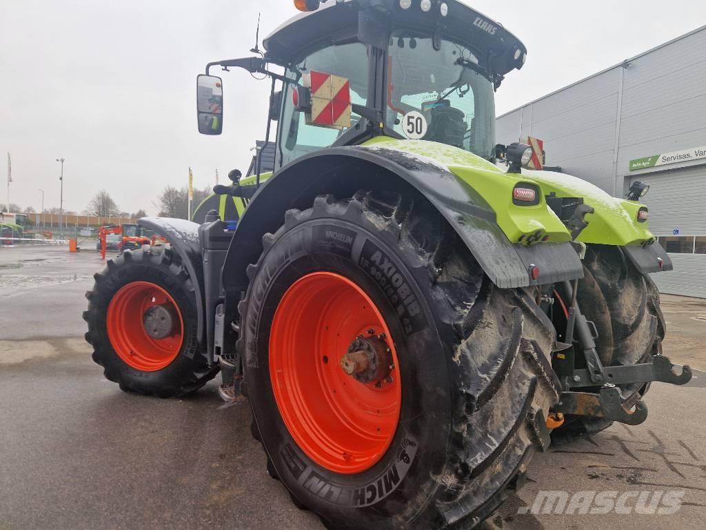 CLAAS Axion 960 Tractores