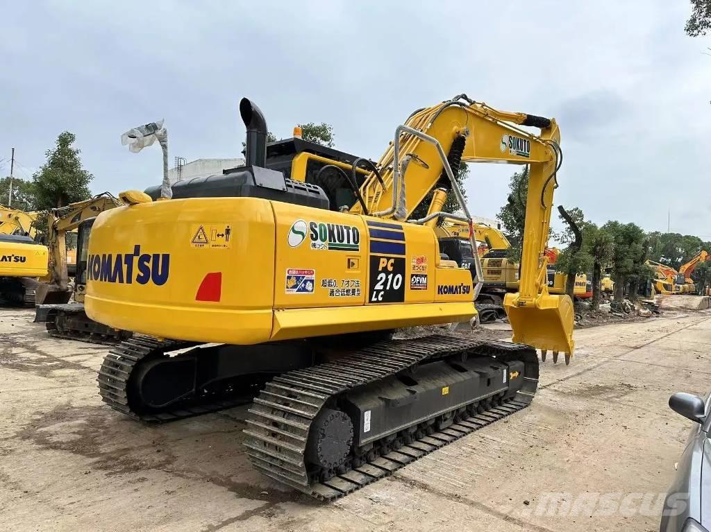 Komatsu PC 210-8 Excavadoras sobre orugas