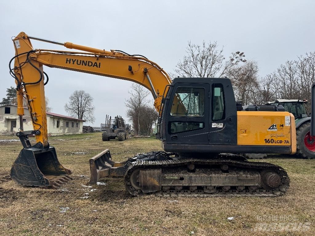 Hyundai R160LC-7A Excavadoras sobre orugas