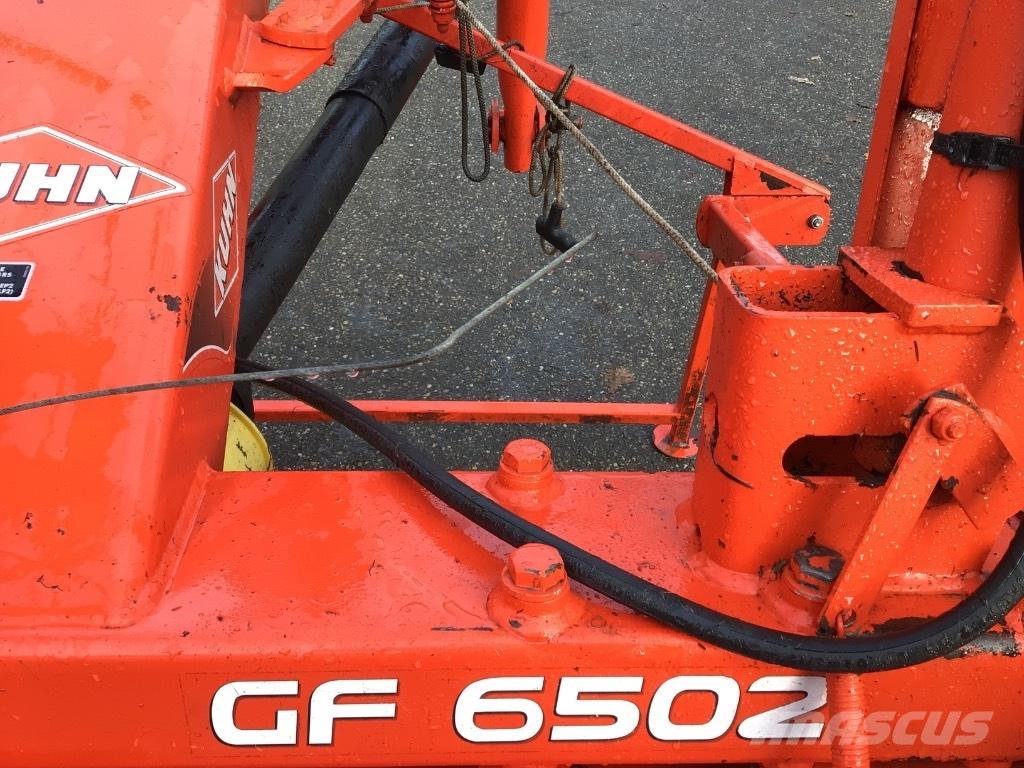 Kuhn GF 6502 Rastrilladoras y rastrilladoras giratorias