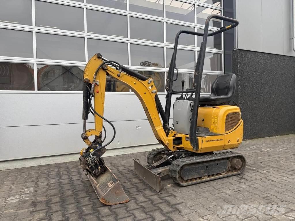 CAT 300.9D Miniexcavadoras