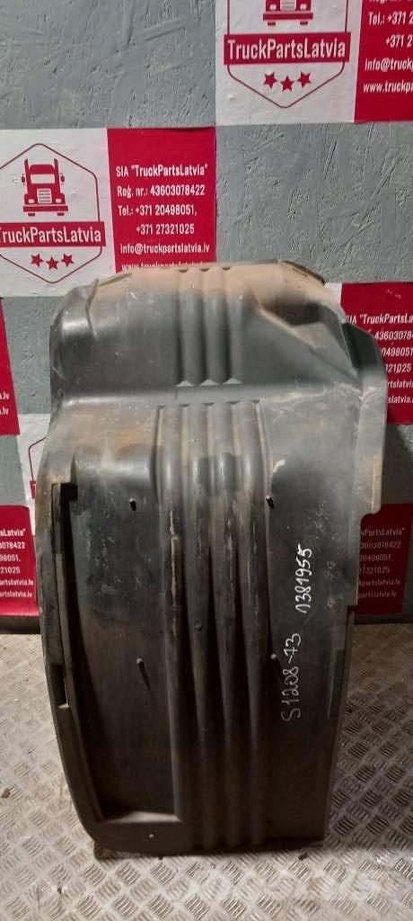 Scania 94 D.  1381955 Cabinas