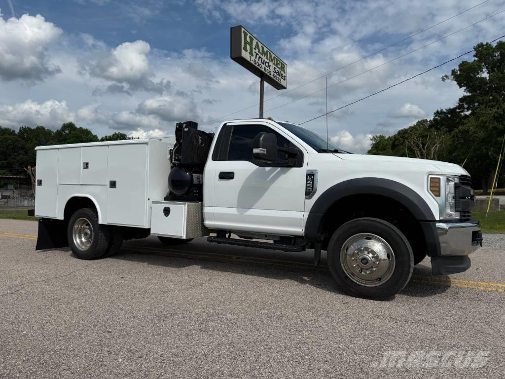 Ford F 450 Vehículos municipales multiusos