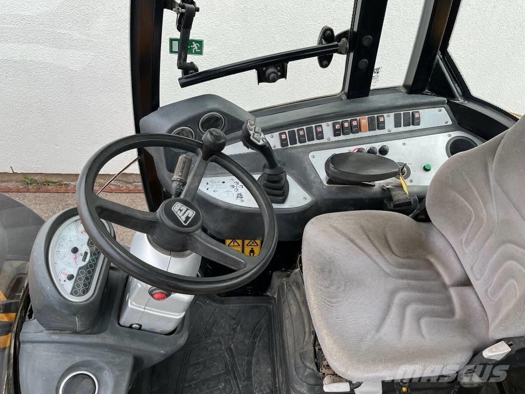 JCB TM 220 Carretillas telescópicas