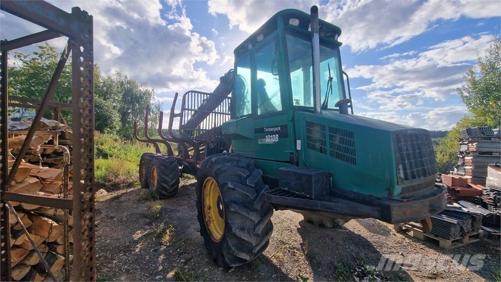 Timberjack 1010B Transportadoras