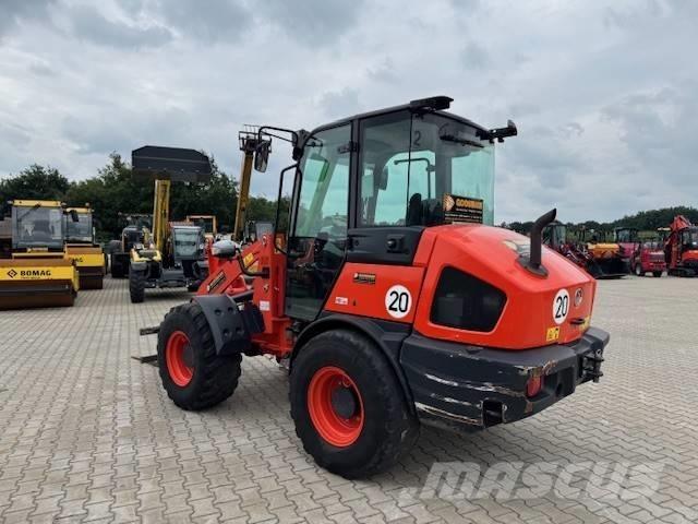 Kubota R 090 Cargadoras sobre ruedas