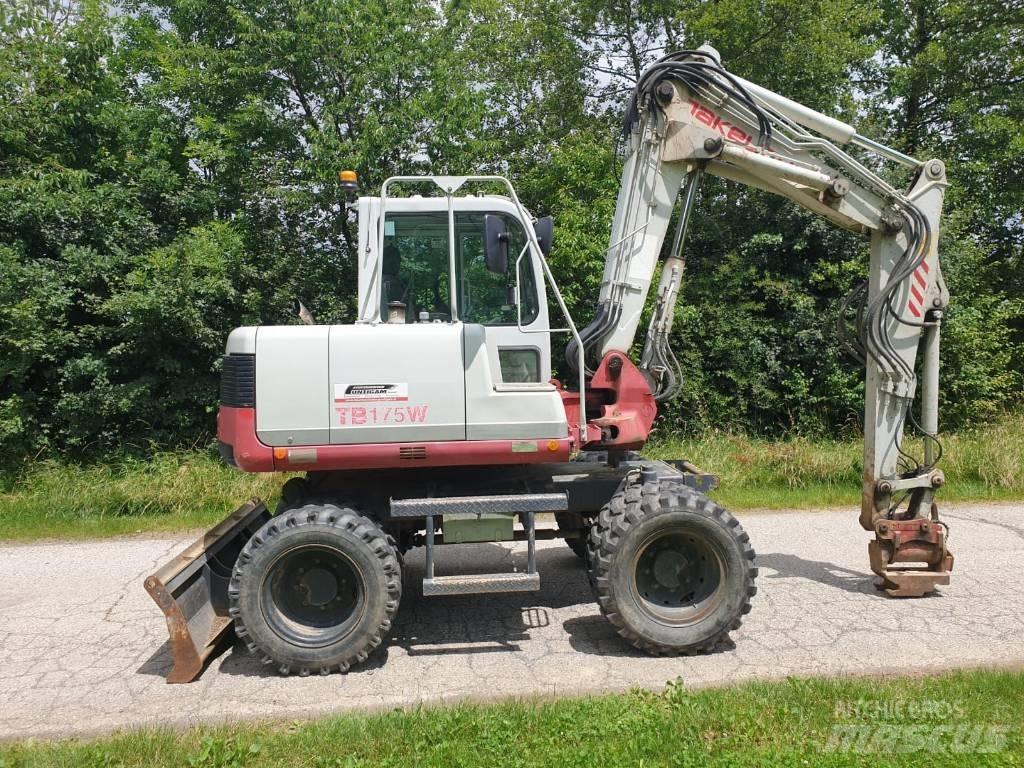 Takeuchi TB175W Excavadoras de ruedas