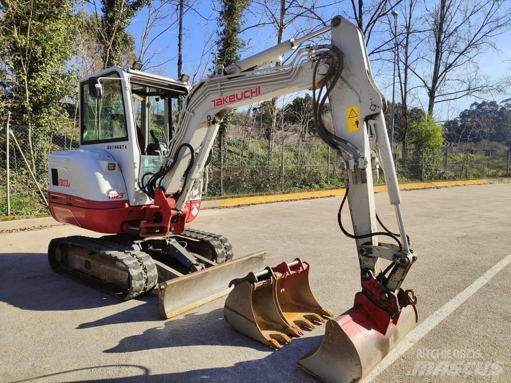 Takeuchi TB 230 Miniexcavadoras