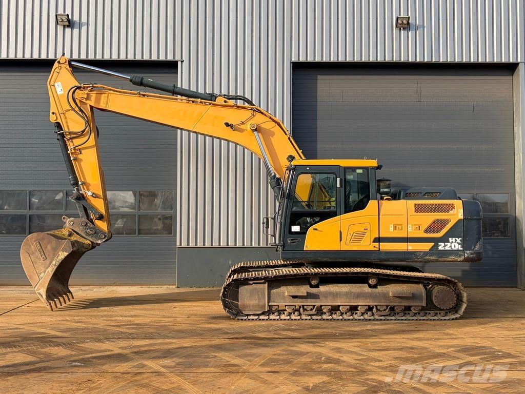 Hyundai HX220L Excavadoras sobre orugas