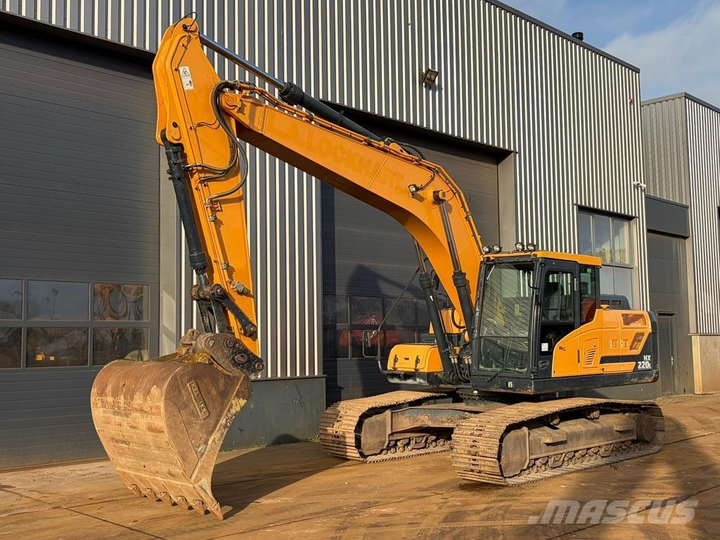 Hyundai HX220L Excavadoras sobre orugas
