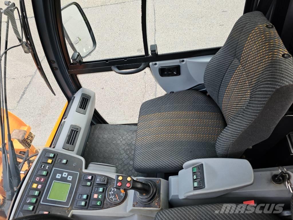 Multicar Tremo X56 Portaherramientas