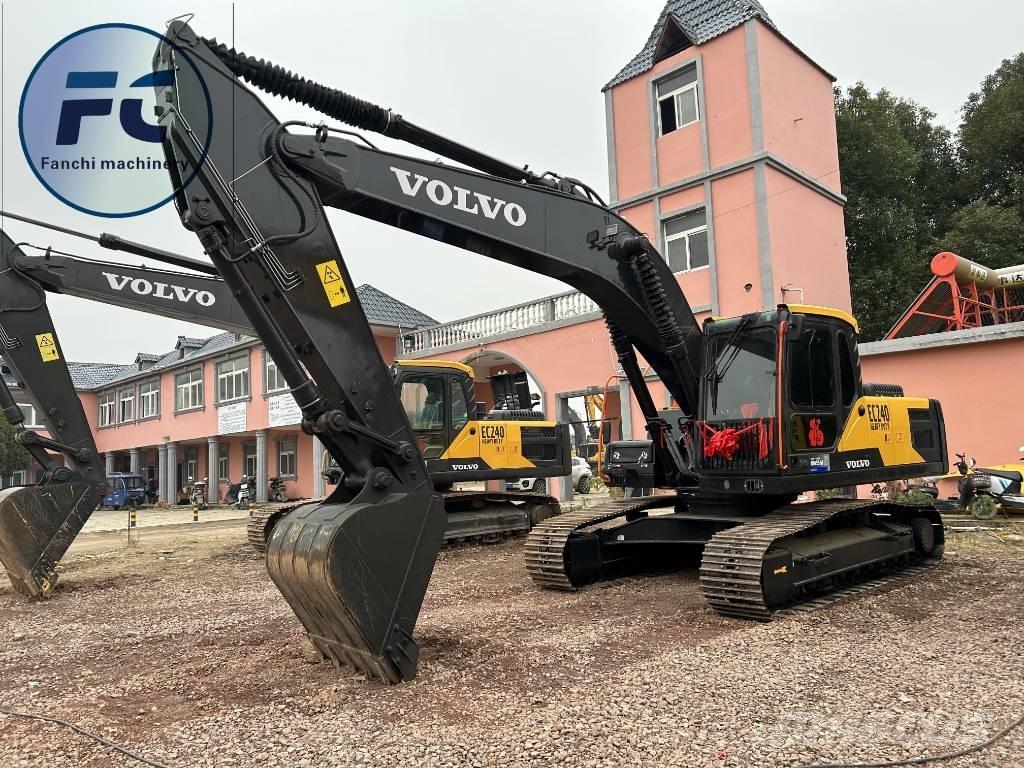 Volvo EC 240 Excavadoras sobre orugas