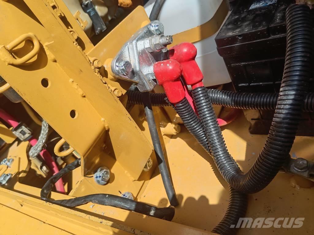 CAT 312 D2GC Excavadoras sobre orugas