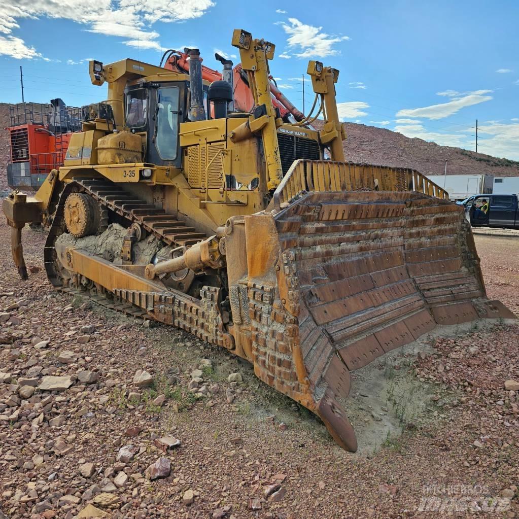 CAT D10R Buldozer sobre oruga