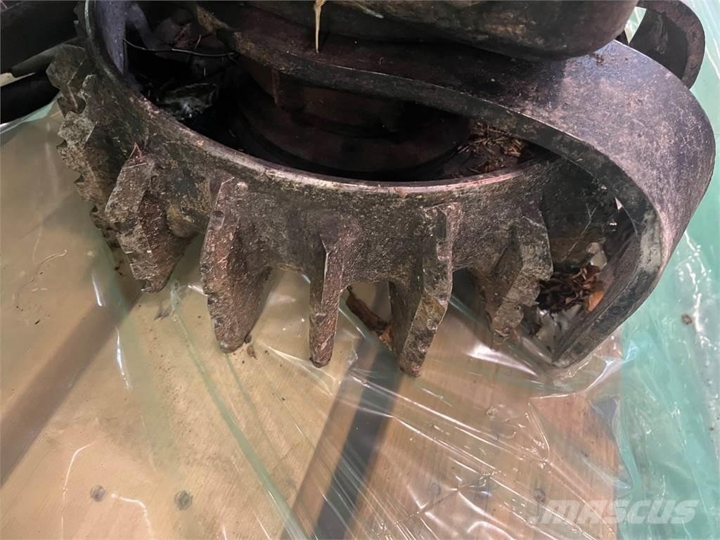 Komatsu C93 Cabezales cortadores