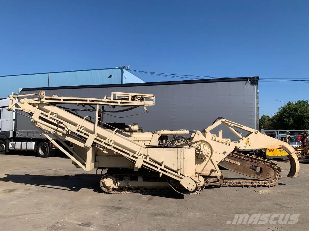 Mastenbroek 1012 Zanjadoras