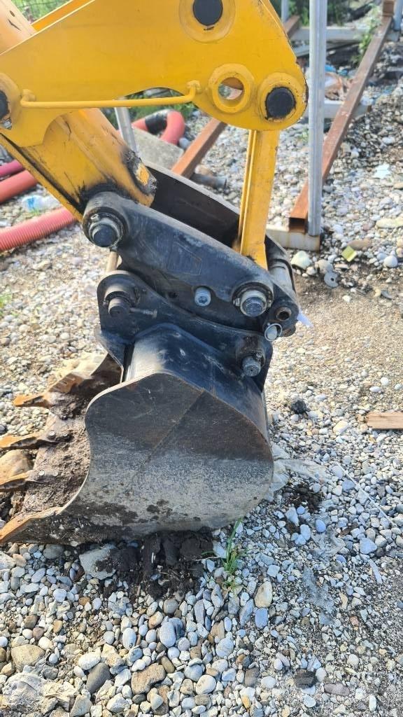 JCB 3 CX 14M3WM Retrocargadoras