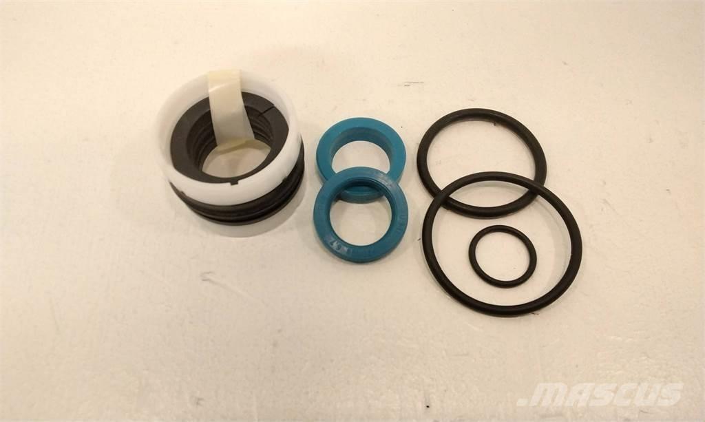 Ponsse NH43696-05 Hidráulicos