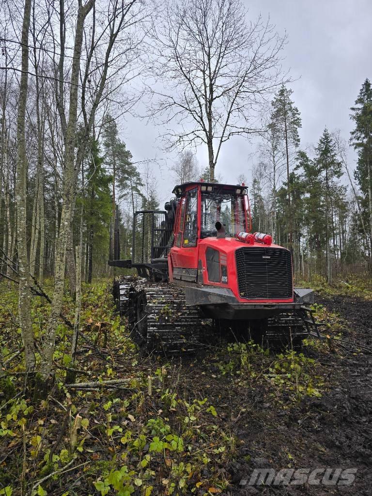 Komatsu 875 Transportadoras