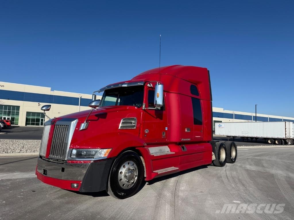 Western Star 5700 XE Camiones tractor