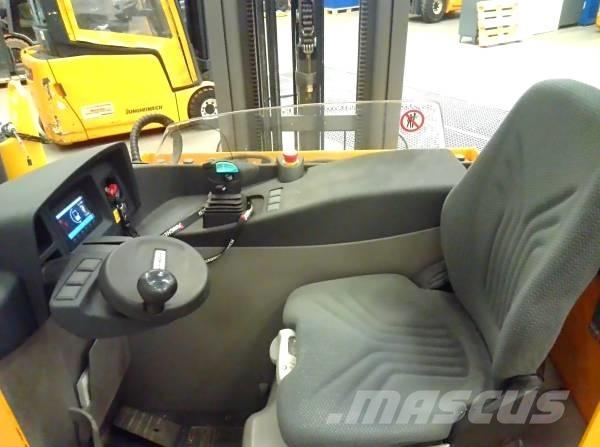 Jungheinrich ETV 214 Montacargas de alcance de gran altura