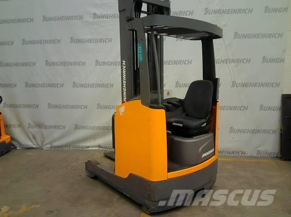 Jungheinrich ETV 214 Montacargas de alcance de gran altura