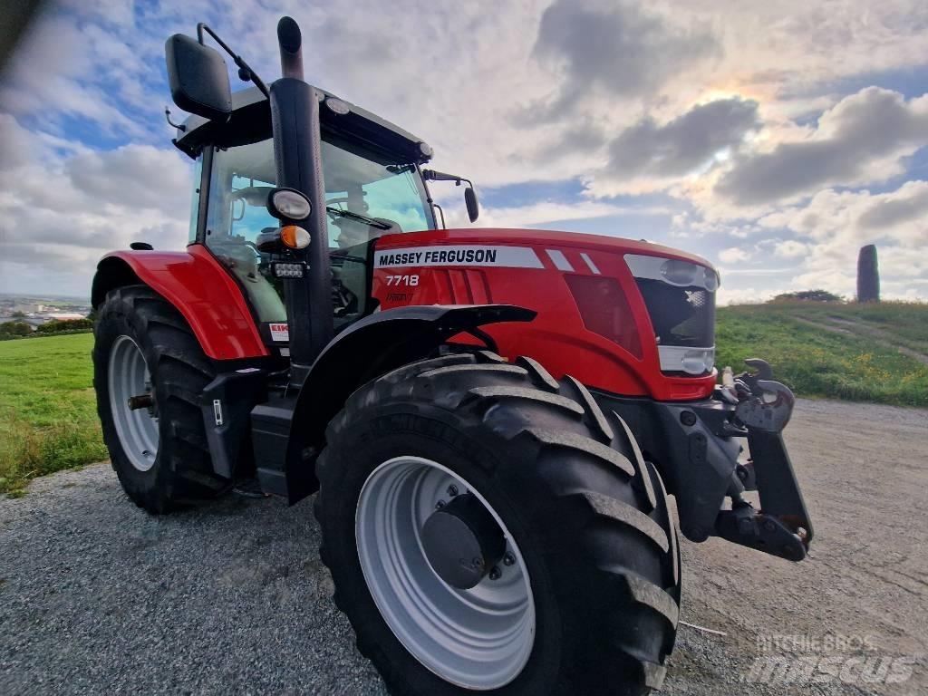 Massey Ferguson 7718 Tractores