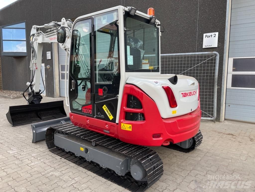 Takeuchi TB370 Miniexcavadoras