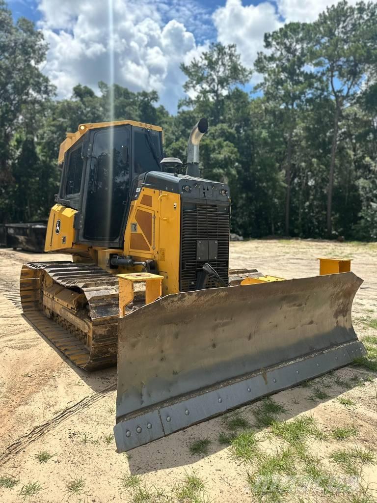 DEERE 650K Buldozer sobre oruga