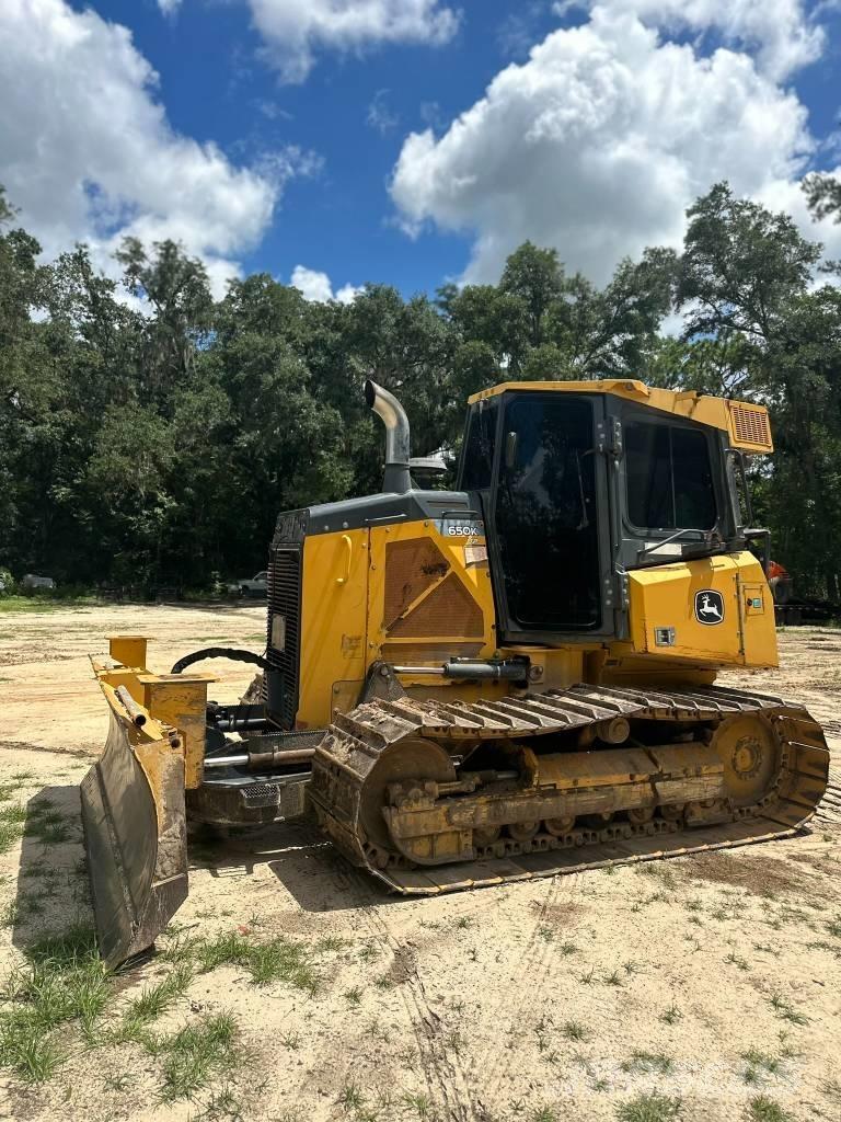 DEERE 650K Buldozer sobre oruga