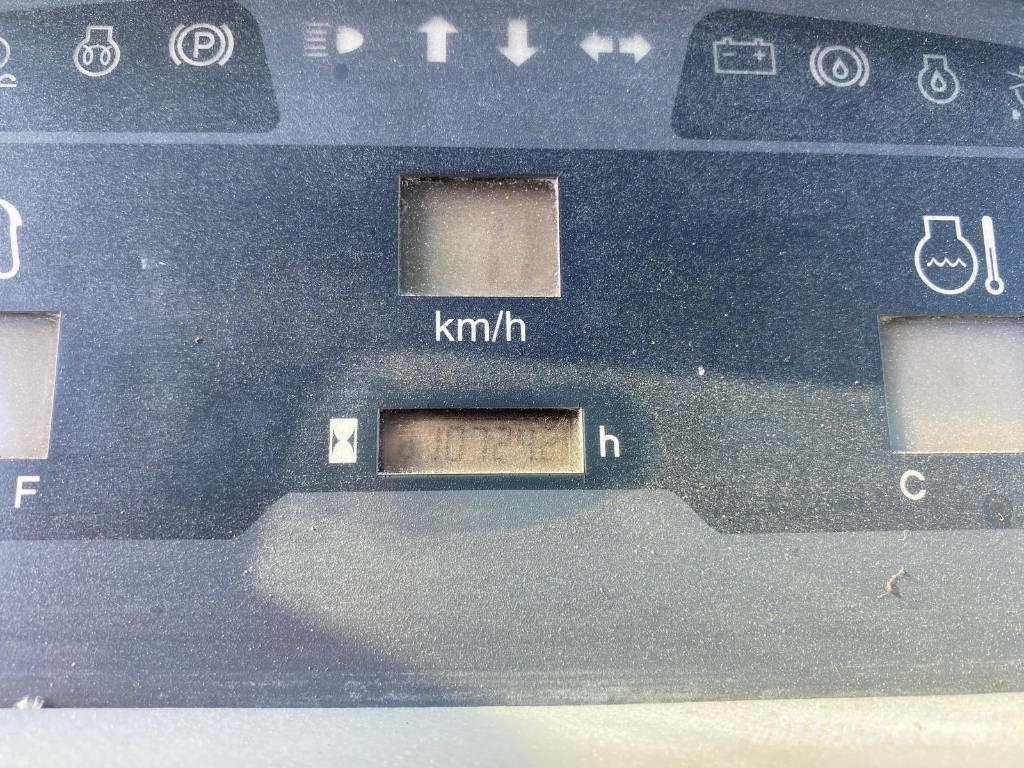 Komatsu WA 100 M-5 Cargadoras sobre ruedas