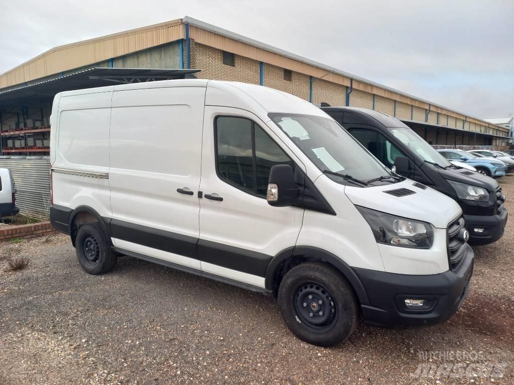 Ford Transit 350 Vehículos de caha cerrada