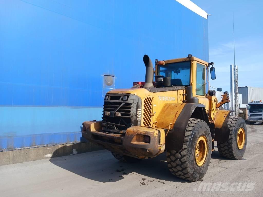 Volvo L 120 E Cargadoras sobre ruedas