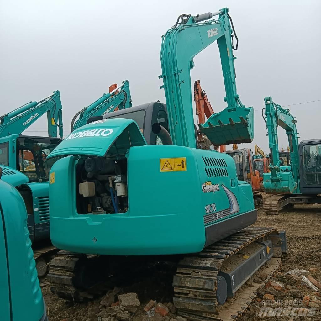 Kobelco SK75-8 Excavadoras 7t - 12t