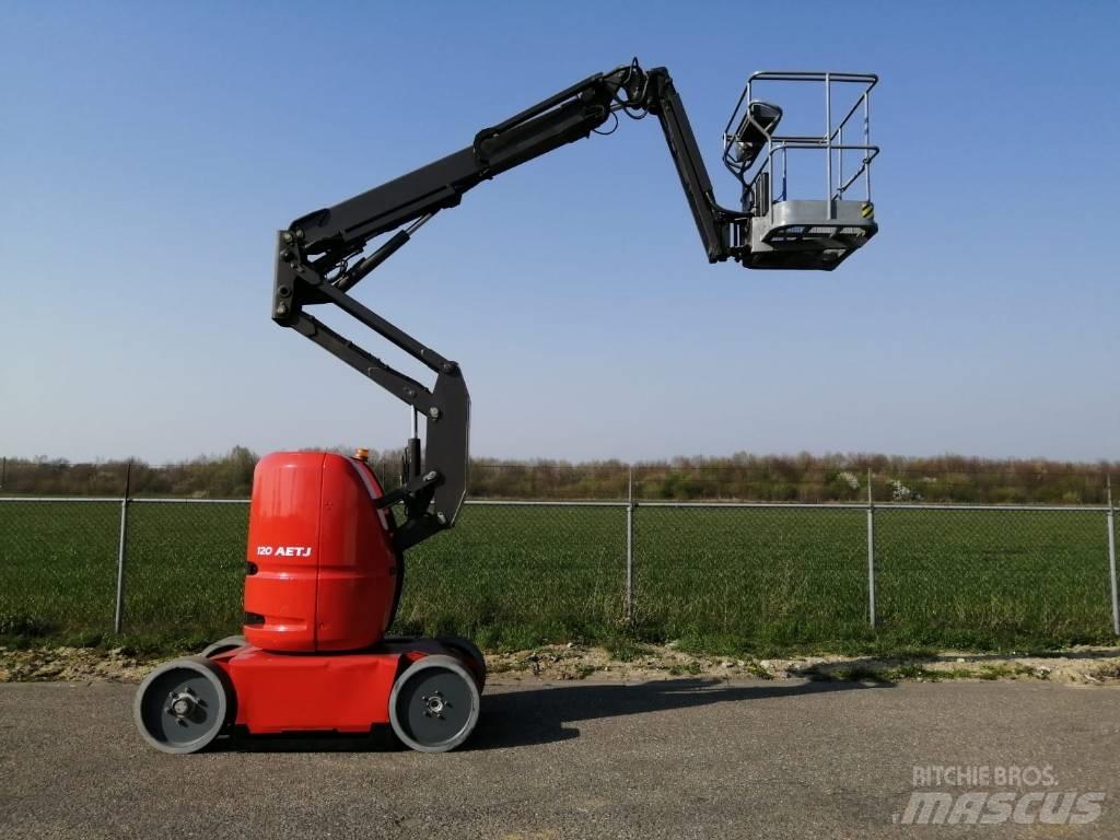 Manitou 120 AETJ3D Plataformas con brazo de elevación manual