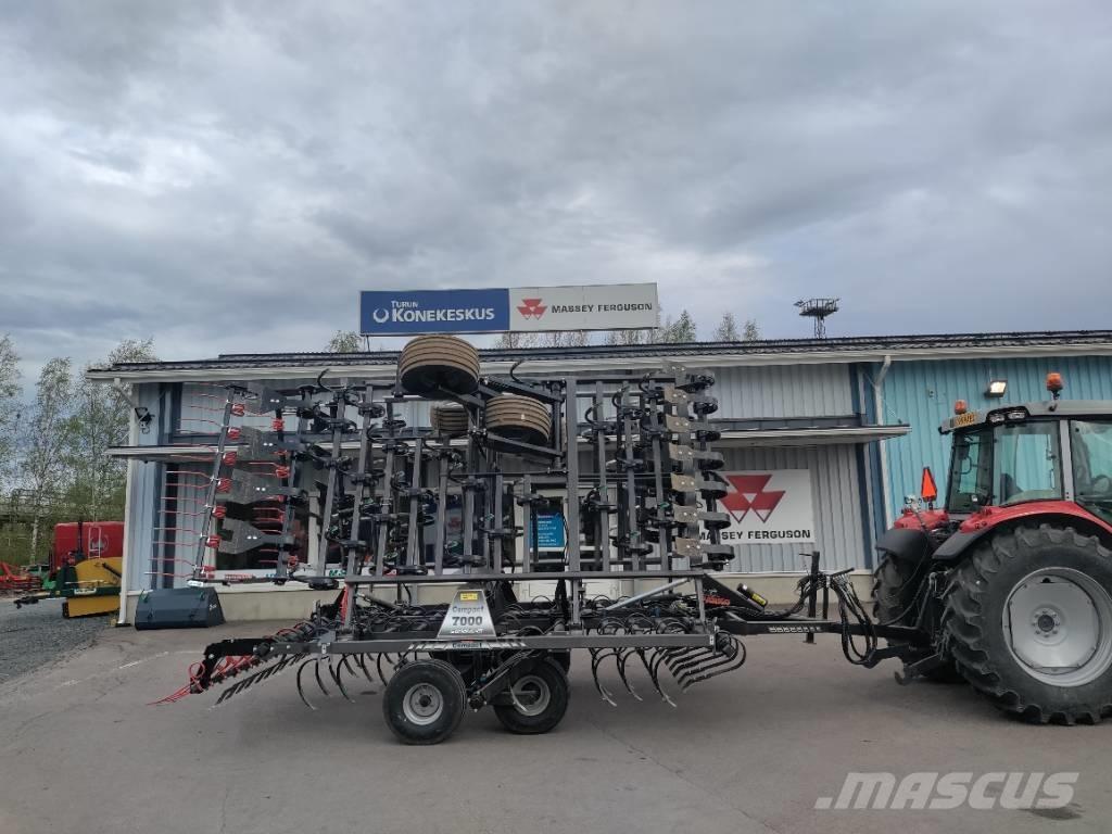 Parko Compact C 7000 Gradas