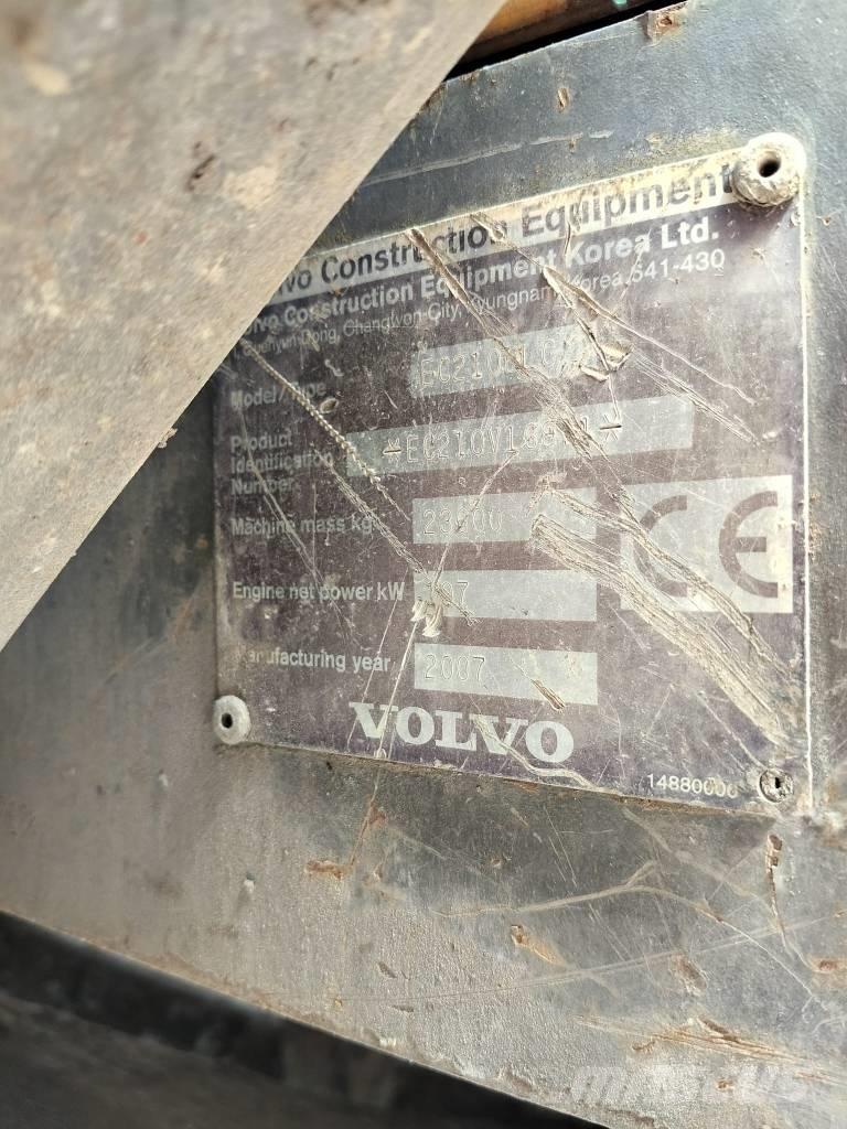 Volvo EC 210 B LC Excavadoras sobre orugas