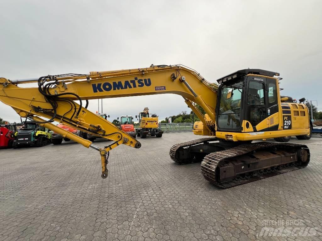 Komatsu PC210NLC-11 Excavadoras sobre orugas