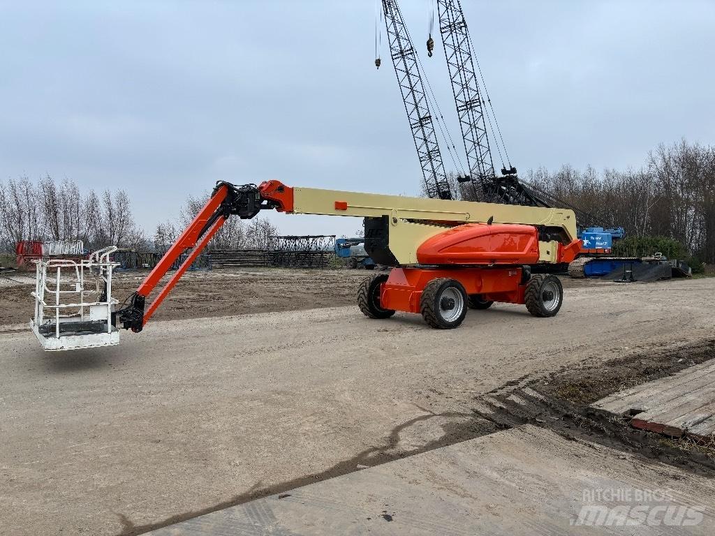 JLG 1250 AJP Plataformas con brazo de elevación manual