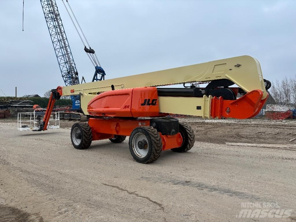 JLG 1250 AJP Plataformas con brazo de elevación manual