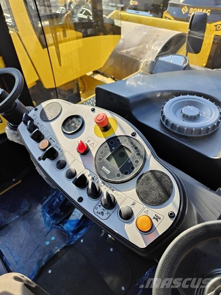 Bomag BW 24 R H Rodillos sobre neumáticos