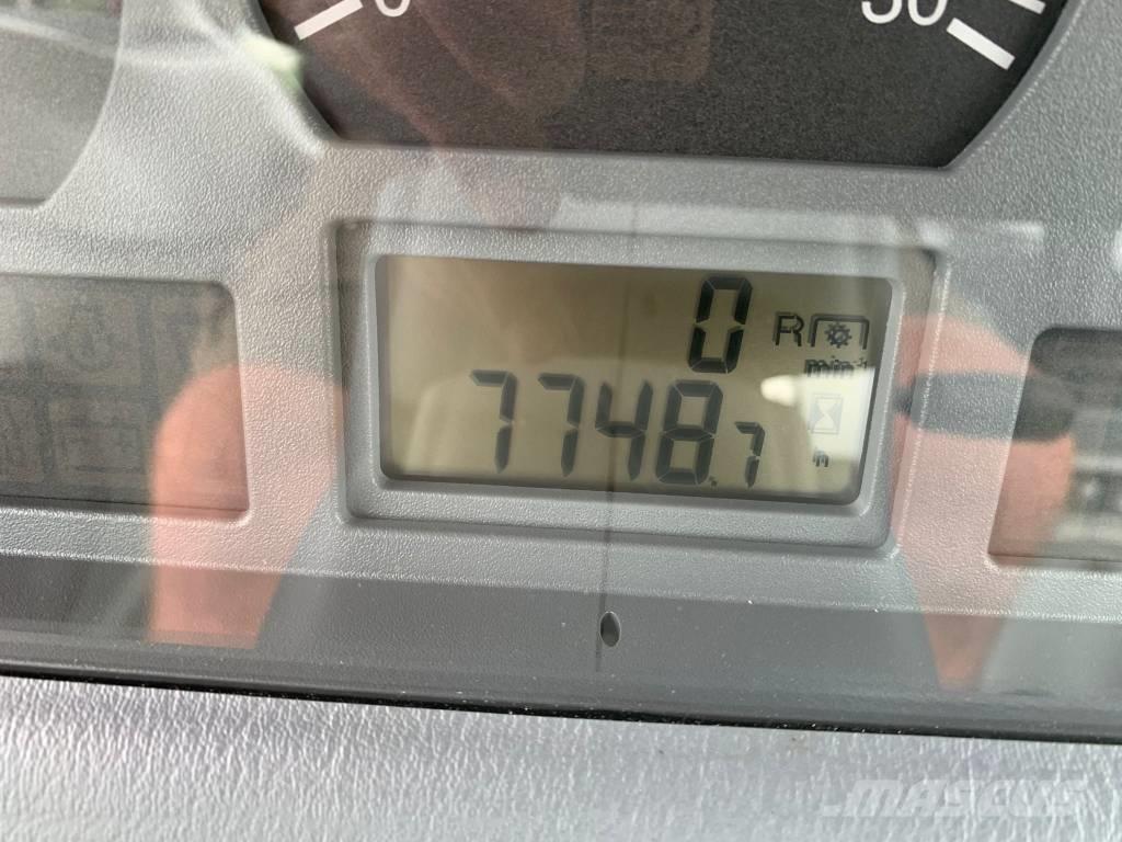 Valtra N101 Tractor Tractores forestales